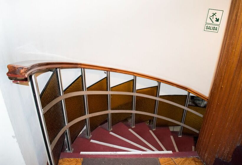 فندق Adas Palace