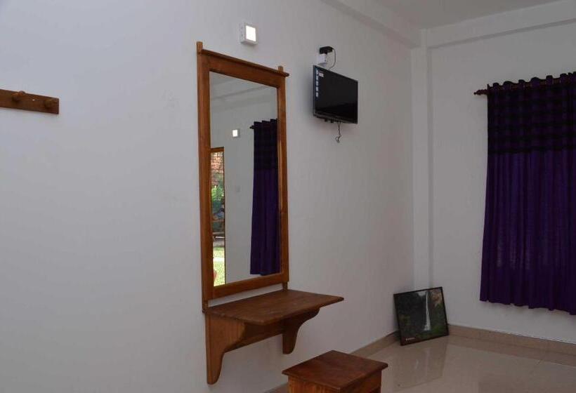 فندق Airport Green