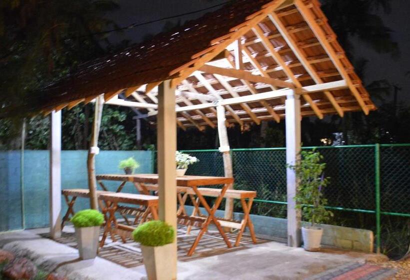 فندق Airport Green