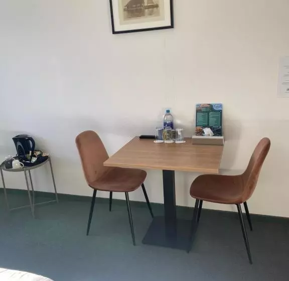 Hotelli B&b D'olde Smidse