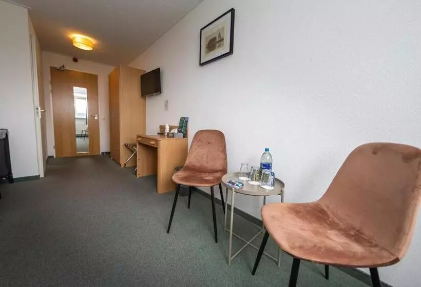 Hotelli B&b D'olde Smidse