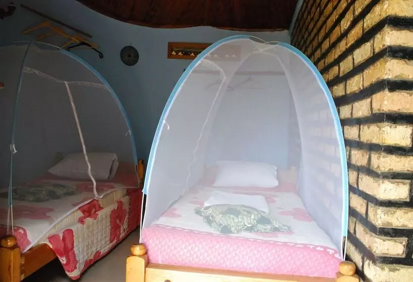 هتل Crater Bay Cottages