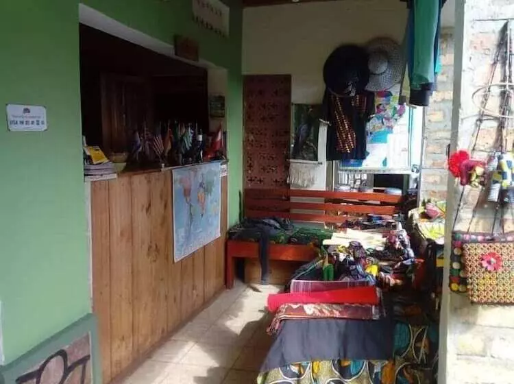 هتل Crater Bay Cottages