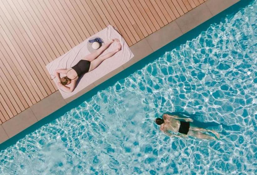 ホテル Domaine La Pierre Blanche