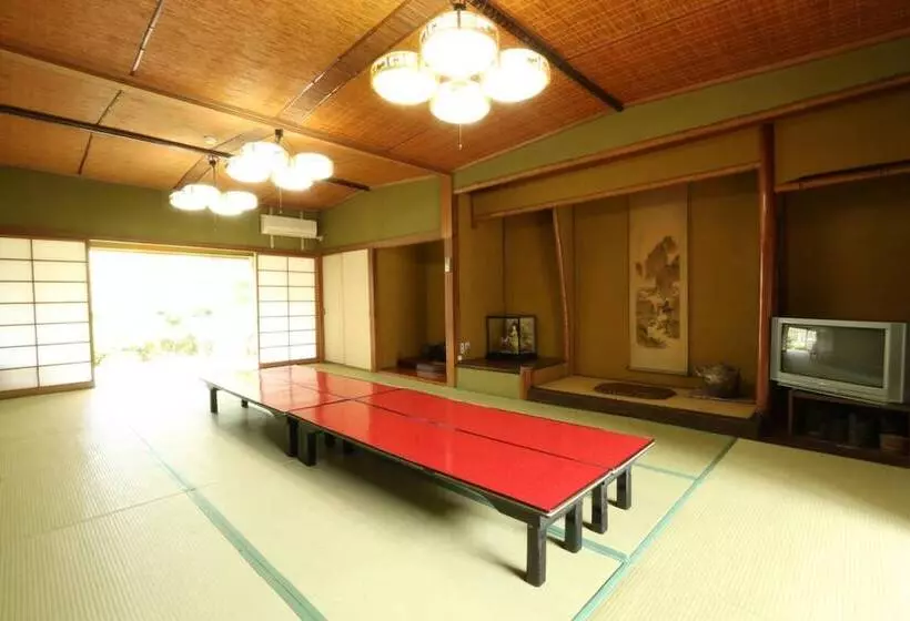 Wakariki Ryokan