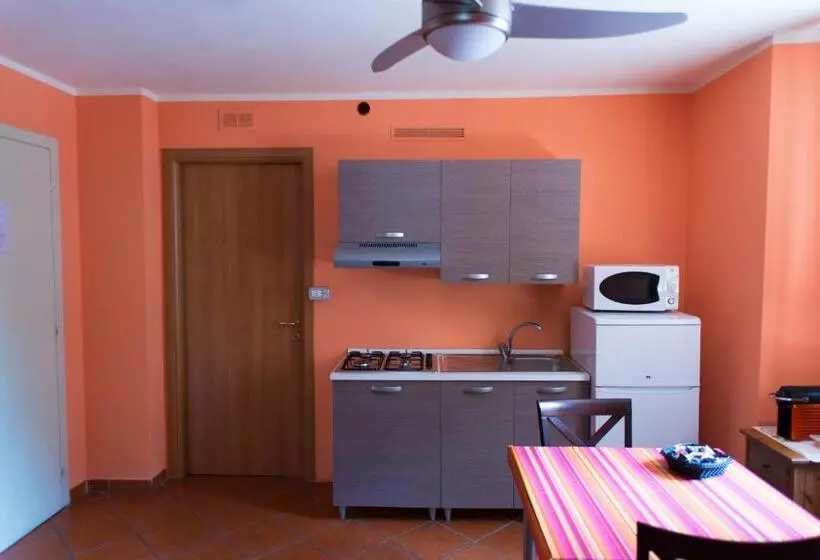 تختخواب و صبحانه Al Cardinale Rooms & Studios