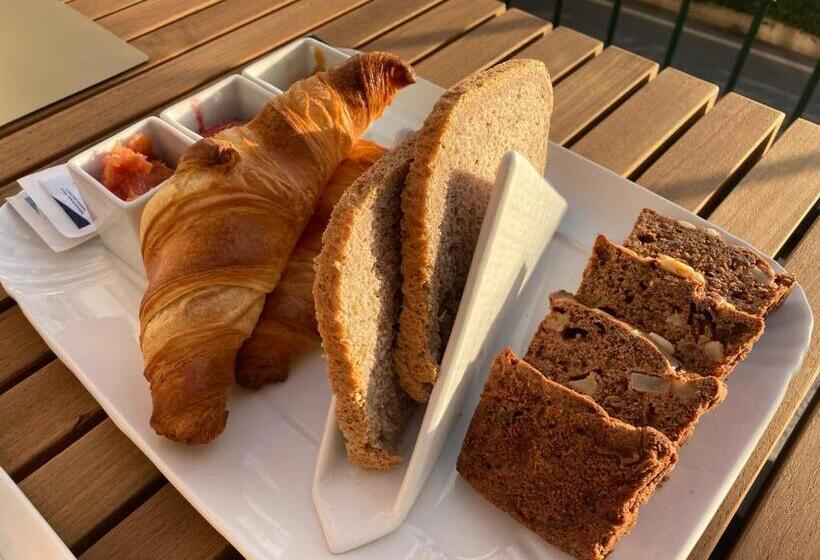 مبيت وإفطار Ca' De Tobia