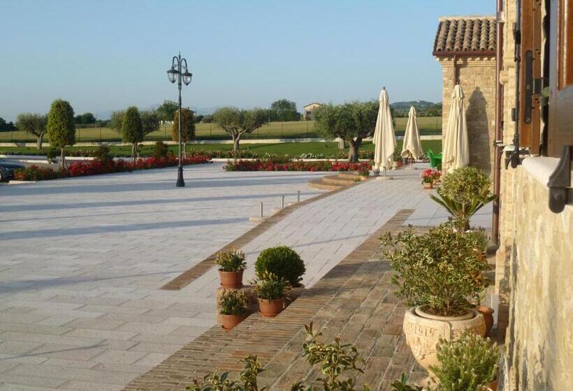 تختخواب و صبحانه Postiglione Country House