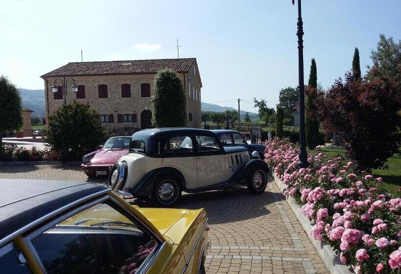 تختخواب و صبحانه Postiglione Country House