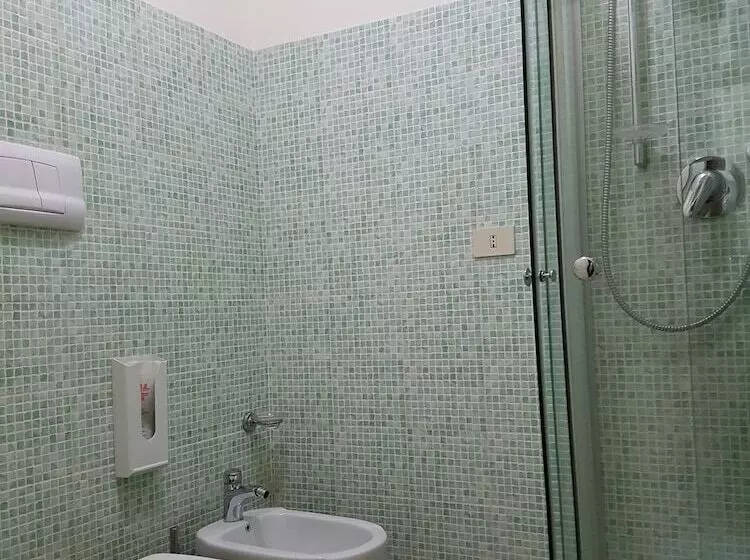 تختخواب و صبحانه Villa L'aurora