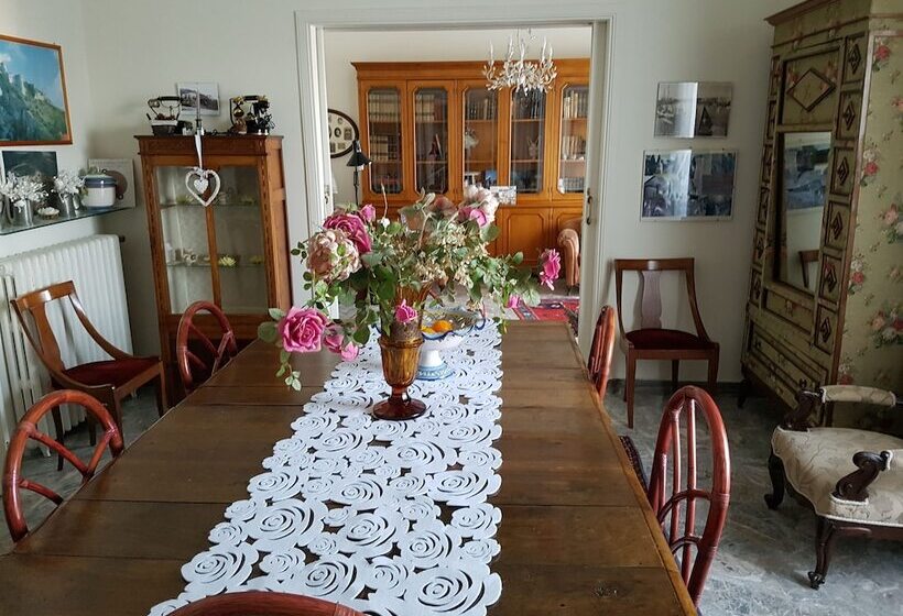 تختخواب و صبحانه Villa L'aurora