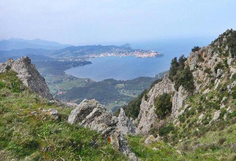 فندق Albergo Ape Elbana