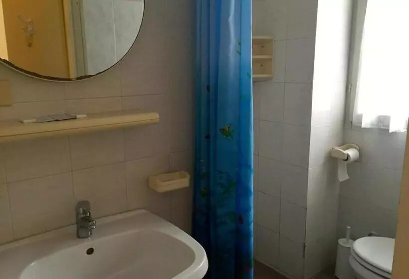 ホテル Albergo Ape Elbana