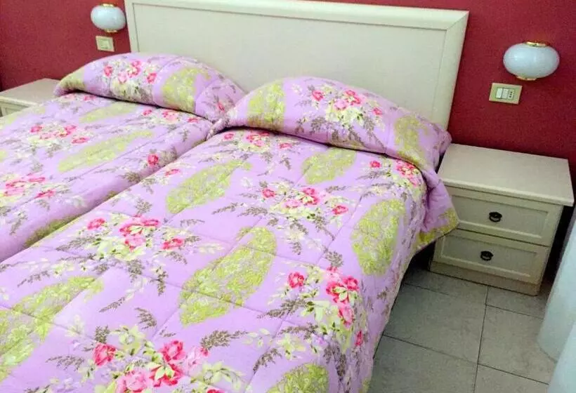 ホテル Albergo Ape Elbana