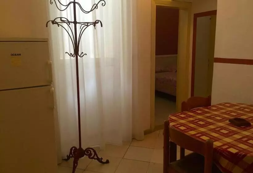 ホテル Albergo Ape Elbana