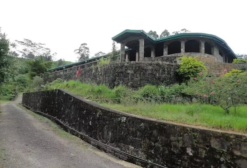 Hotelli Castlereigh Holiday Bungalow