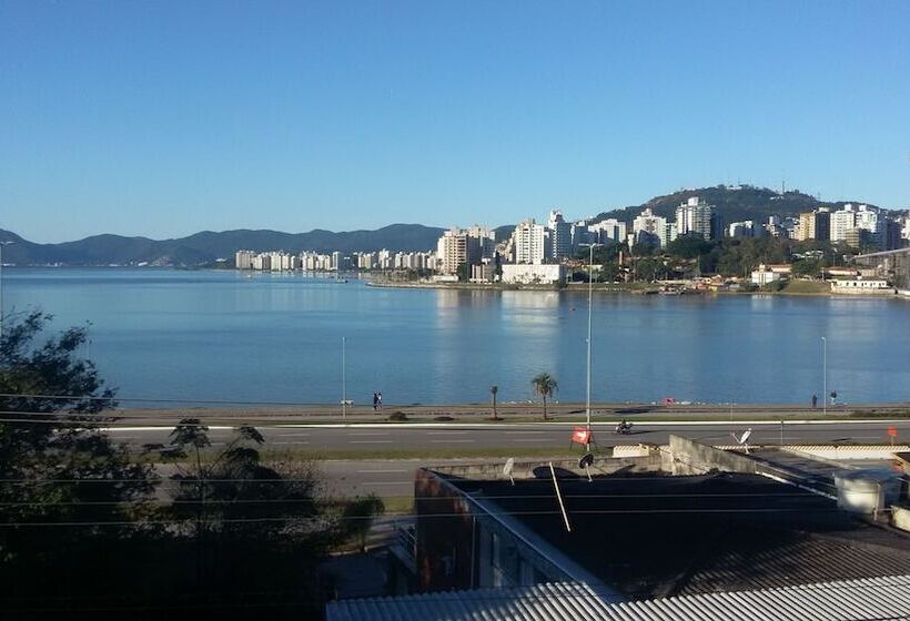 בית מלון כפרי De Carvalho