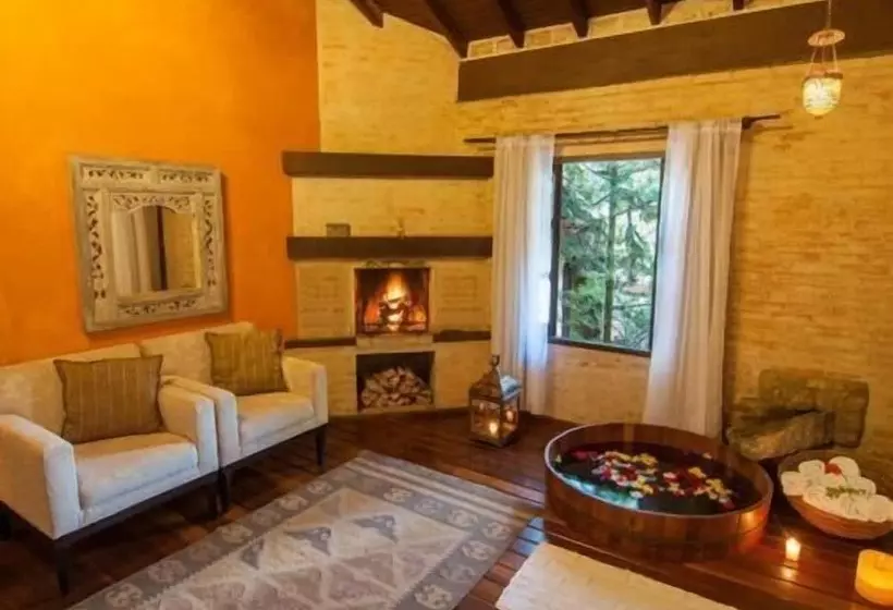 Hotelli Estalagem Wiesbaden