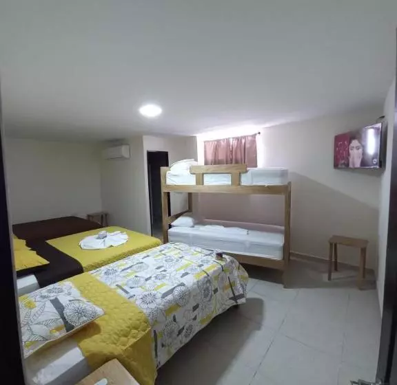 هتل Gloria Del Norte