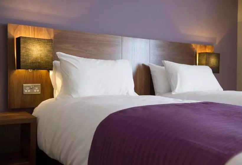 ホテル The Crown & Greyhound By Innkeeper S Collection