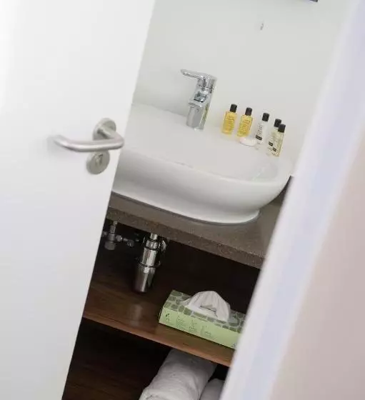 ホテル The Crown & Greyhound By Innkeeper S Collection