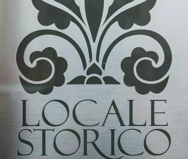 Hotelli Locanda Al Pomo D'oro