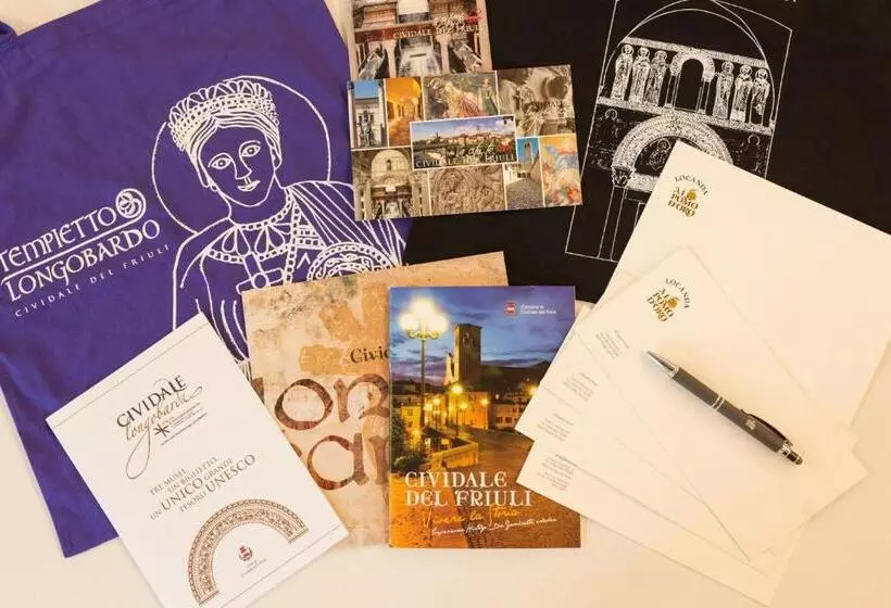 Hotelli Locanda Al Pomo D'oro