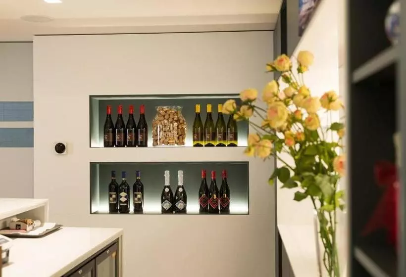 Hotelli Locanda Al Pomo D'oro