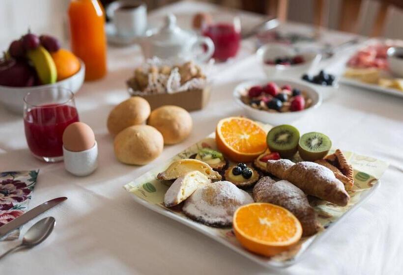 בית מלון כפרי Locanda Al Pomo D'oro