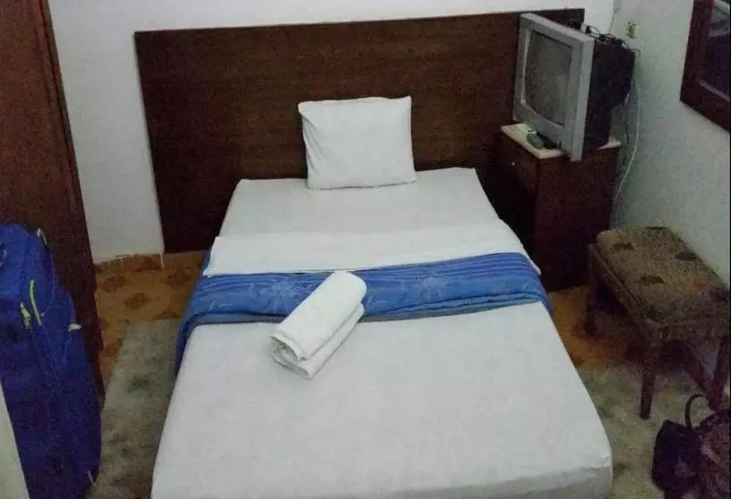 هتل Museum House Hostel