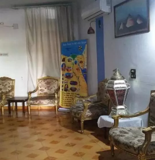 هتل Museum House Hostel