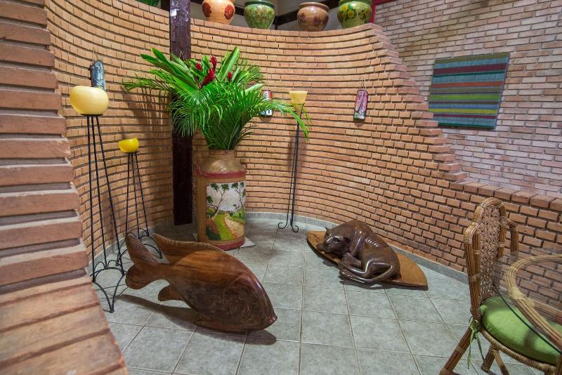 ホテル Pousada Carolina