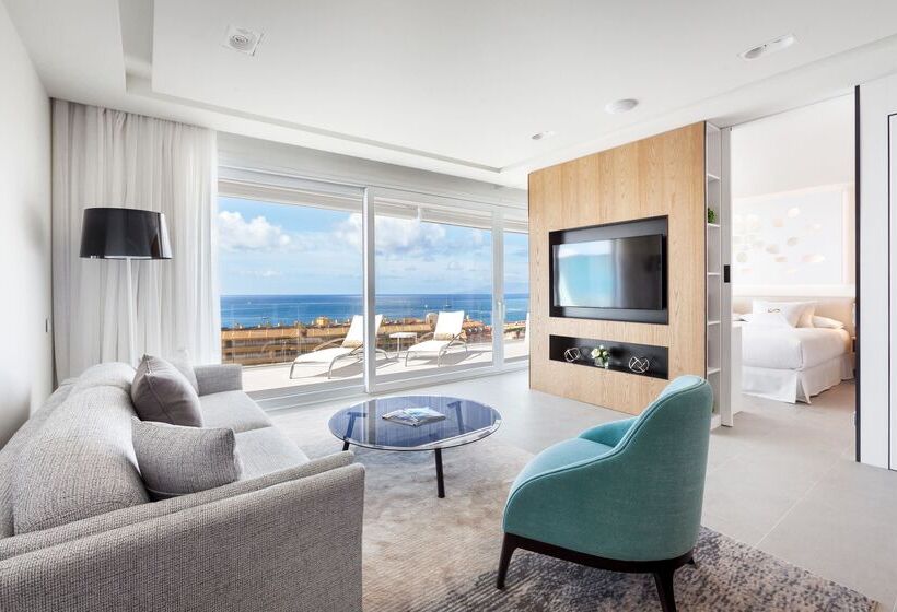 هتل Royal Hideaway Corales Suites