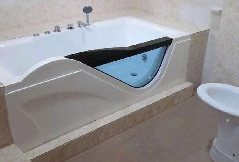 استراحتگاه Gahahe Hills