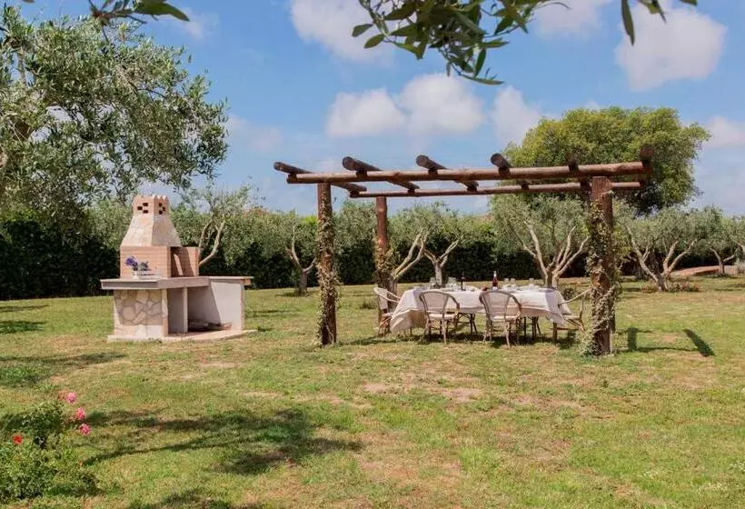 Aamiaismajoitus (B&B) Casale La Rovere