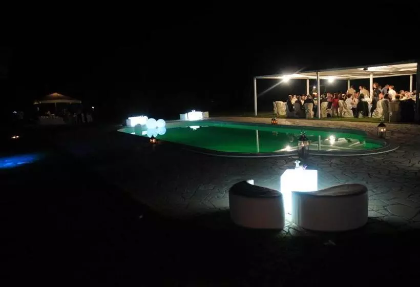 Aamiaismajoitus (B&B) Casale La Rovere