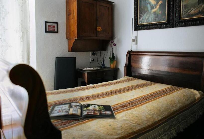 Domus Socolatae Residenza D Epoca Charming B&b Adults Only