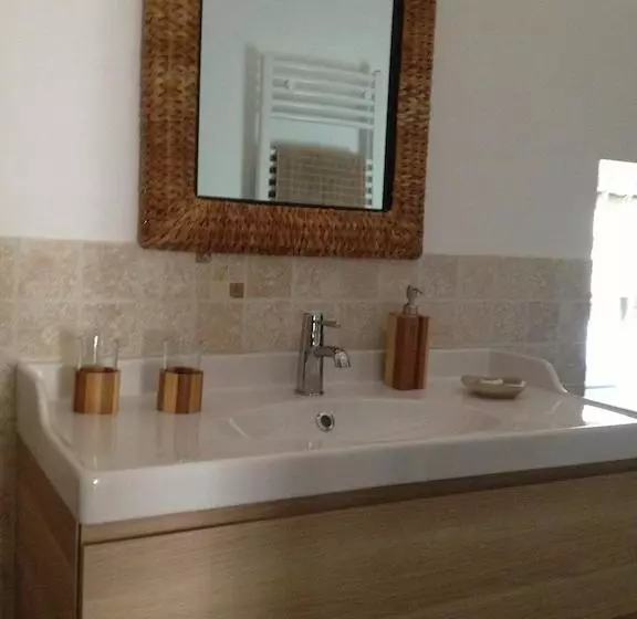 Aamiaismajoitus (B&B) Le Mas D'hermès