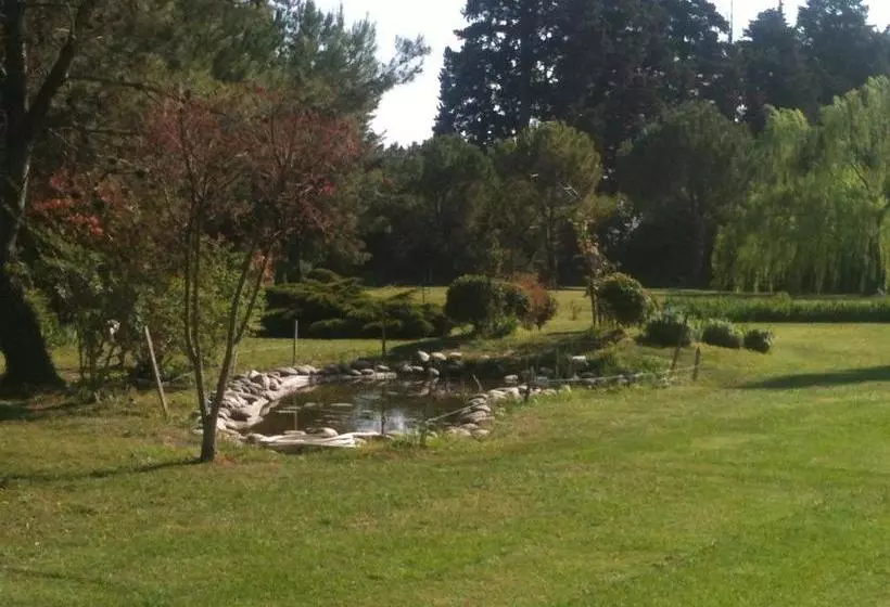 Aamiaismajoitus (B&B) Le Mas D'hermès