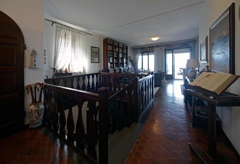 Aamiaismajoitus (B&B) Villa L Assolata