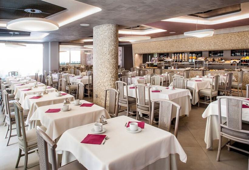 Отель Dei Fiori Restaurant Meeting & Spa