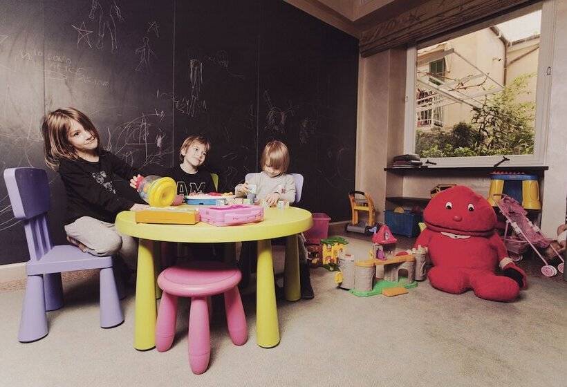 Отель Dei Fiori Restaurant Meeting & Spa