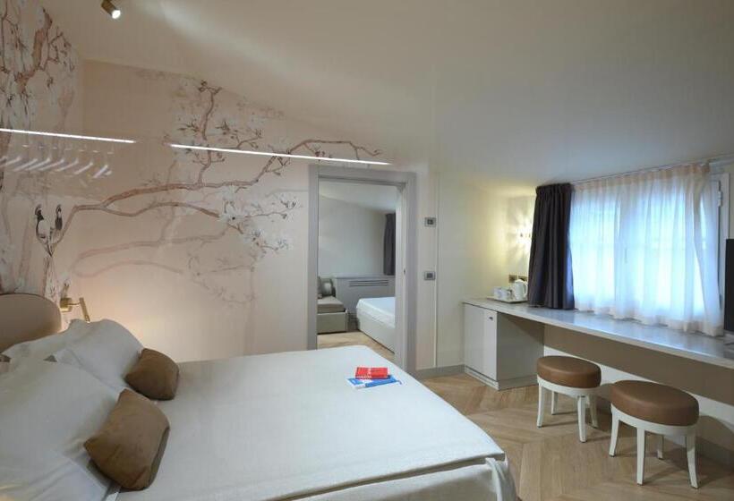 Отель Dei Fiori Restaurant Meeting & Spa