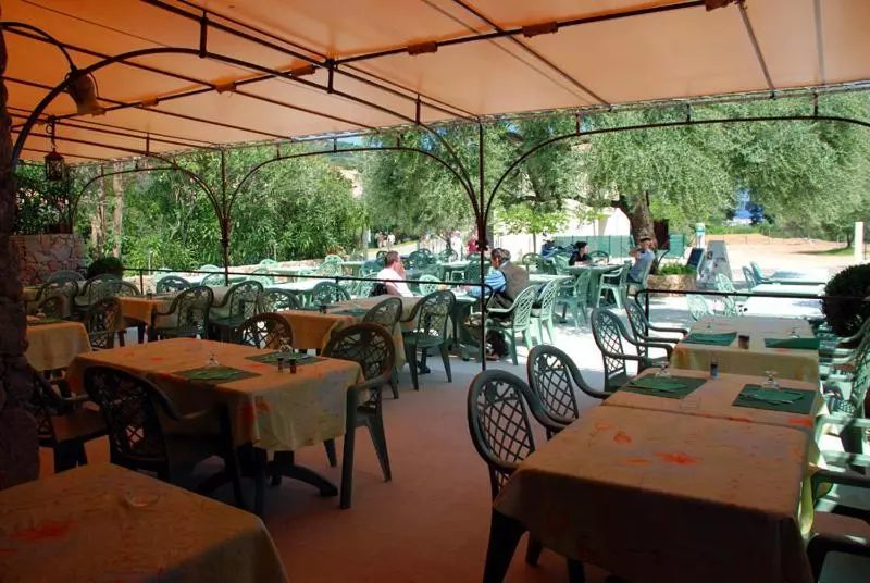 Hotelli Hôtel L'alivu