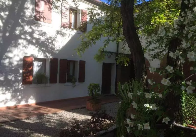 Hotelli Locanda Stella D'oro