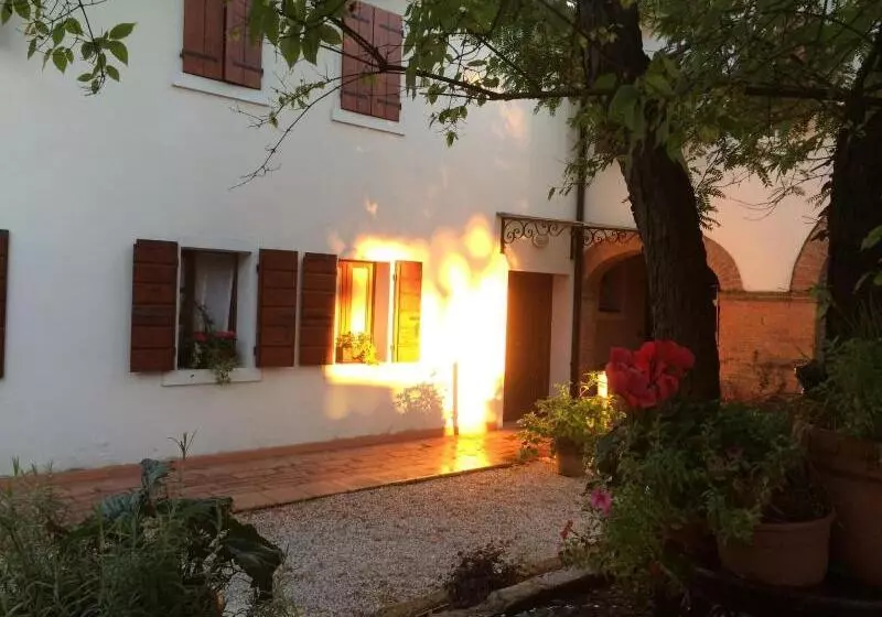 Hotelli Locanda Stella D'oro