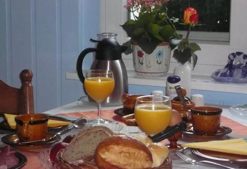 ホテル Mosel Landhaus B&b