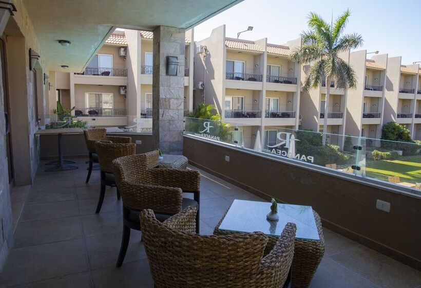 هتل Panacea Suites