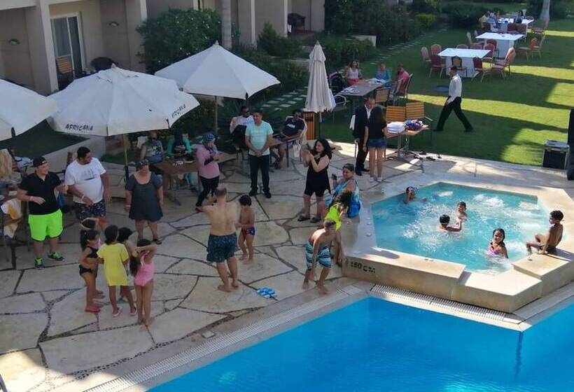 هتل Panacea Suites