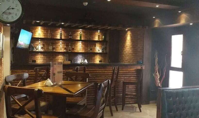 هتل Panacea Suites